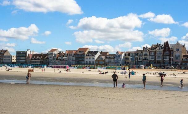 Les Pieds Dans Le Sable Lejlighed Malo-les-Bains Eksteriør billede